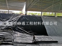 雨季須關(guān)注防滲膜基本施工措施