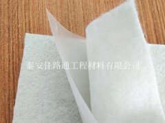 養(yǎng)殖防滲膜鋪設(shè)：對環(huán)境要求的深度解讀